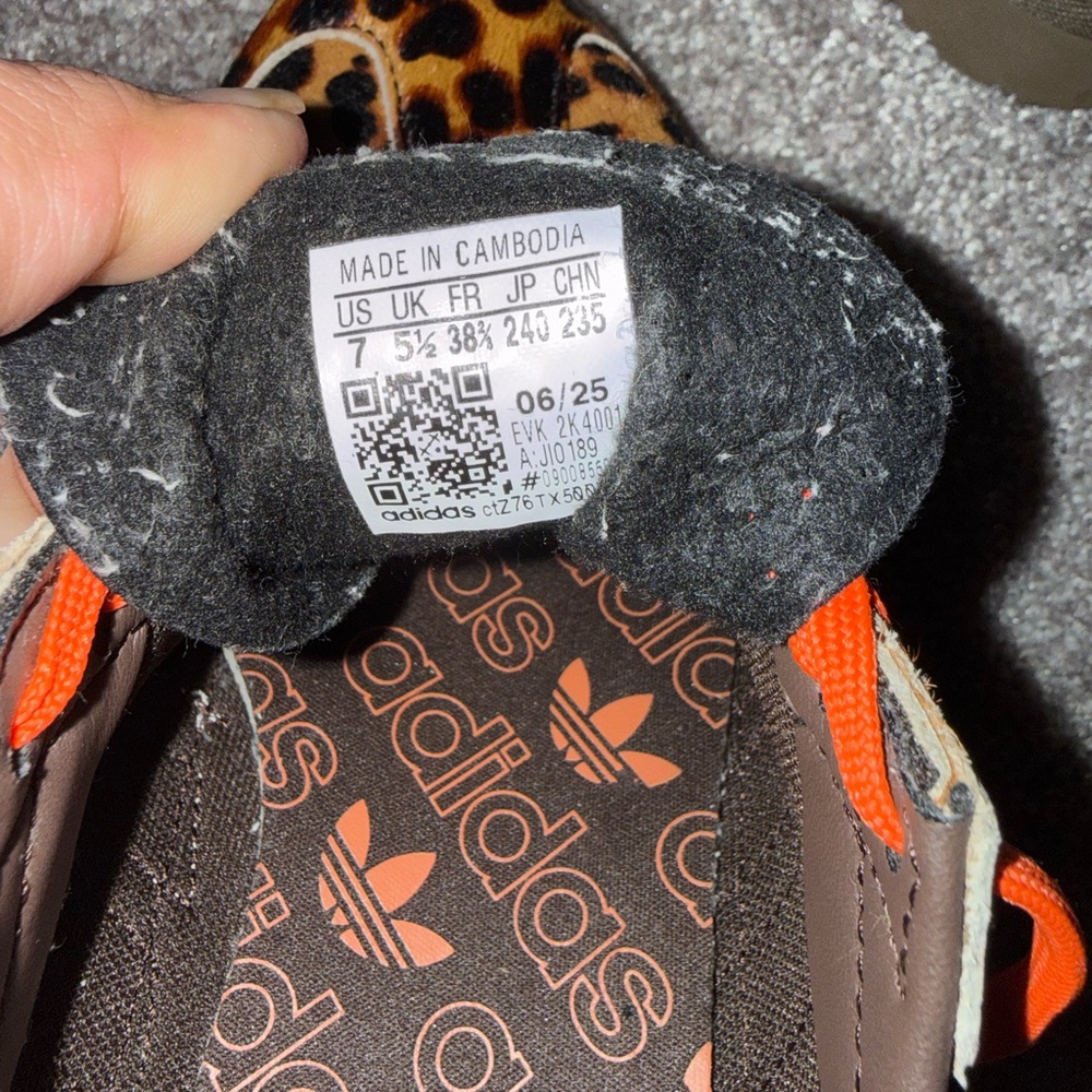 adidas Leopard-Print Low Tops with Bright Orange Laces - Picture 6 of 8